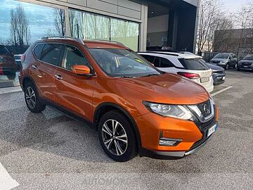 Nissan X-Trail 2.0 dci n-connecta 4wd xtronic ARANCIONE