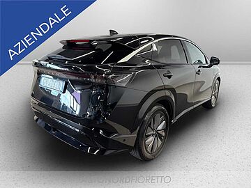 Nissan Ariya 87 kwh evolve 2wd PEARL BLACK