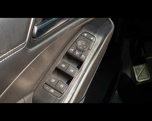 Nissan Qashqai 3&ordf; serie MHEV 140 CV Tekna