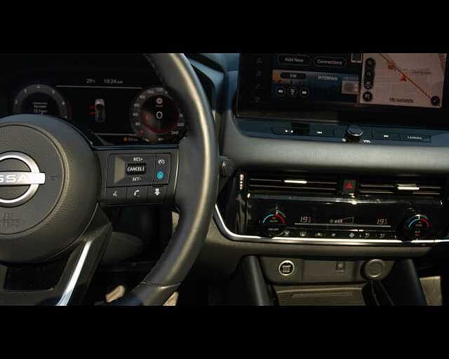 Nissan Qashqai 3&ordf; serie MHEV 140 CV Tekna