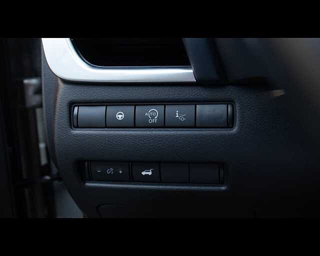 Nissan Qashqai 3&ordf; serie MHEV 140 CV Tekna