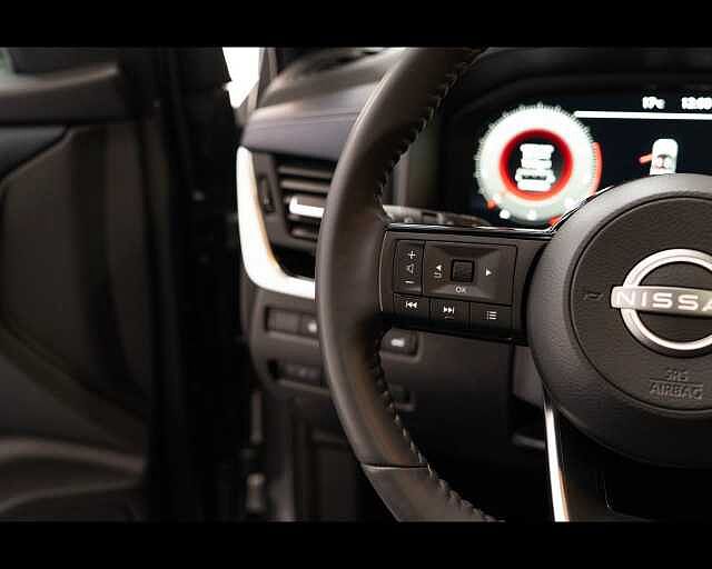 Nissan Qashqai 3&ordf; serie MHEV 140 CV Tekna