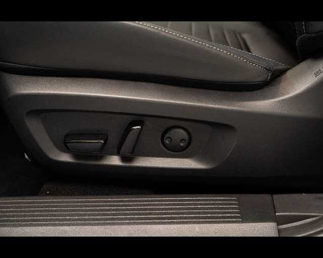 Nissan Qashqai 3&ordf; serie MHEV 140 CV Tekna