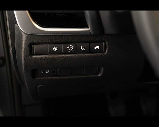 Nissan Qashqai 3&ordf; serie MHEV 140 CV Tekna