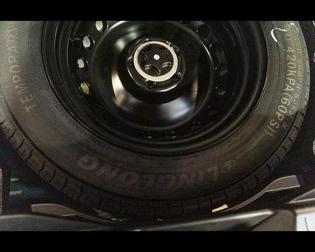 Nissan Qashqai NEW ACENTA MHYB 140CV MT 2WD