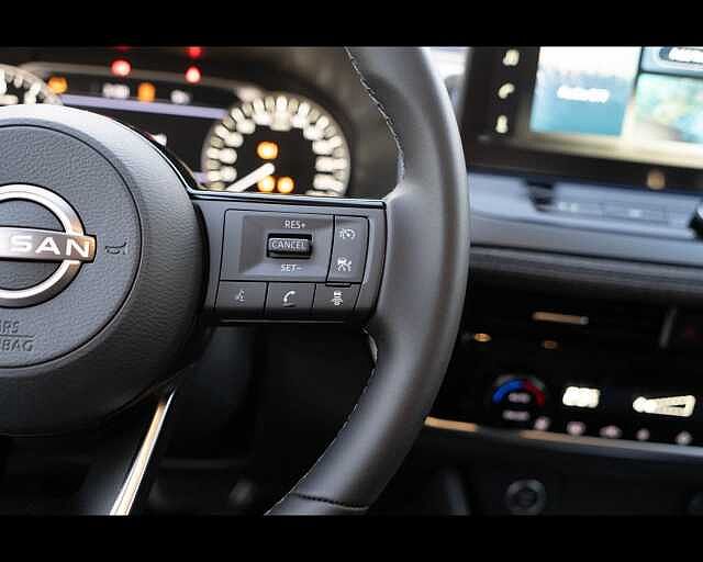 Nissan Qashqai NEW ACENTA MHYB 140CV MT 2WD