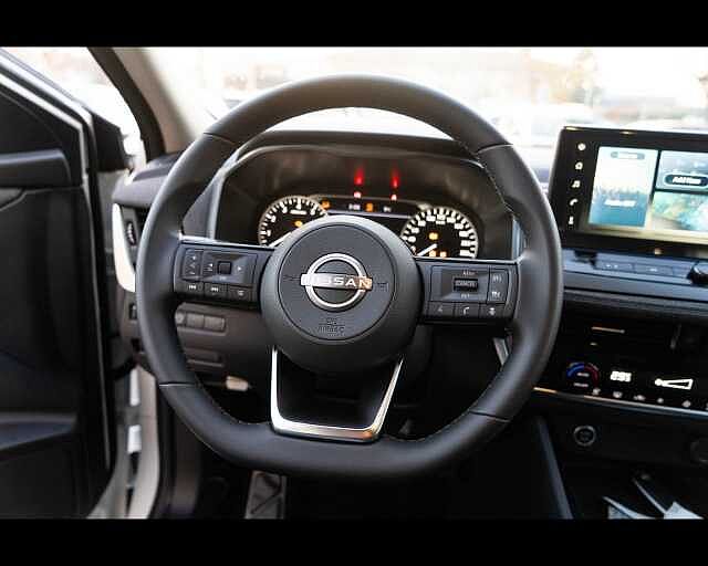 Nissan Qashqai NEW ACENTA MHYB 140CV MT 2WD