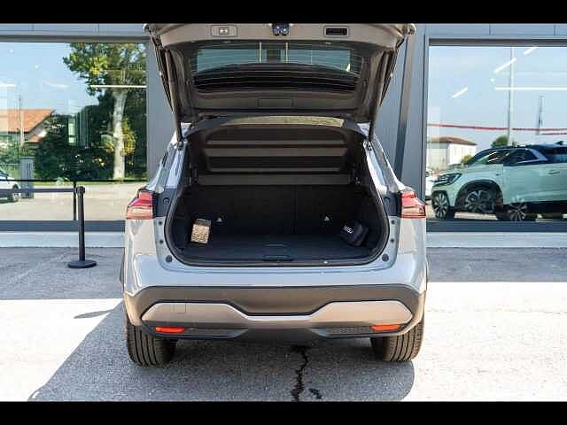 Nissan Qashqai 3&ordf; serie MHEV 140 CV Tekna