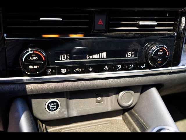 Nissan Qashqai 3&ordf; serie MHEV 140 CV Tekna