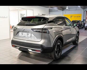 Nissan Qashqai NEW N-CONNECTA MHYB 140CV MT 2W Grigio