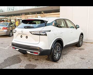 Nissan Qashqai NEW ACENTA MHYB 140CV MT 2WD Bianco