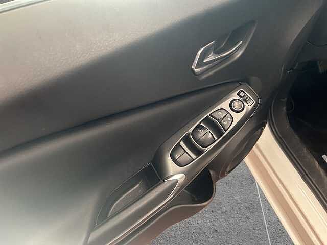 Nissan Juke Juke 1.0 dig-t acenta 114cv