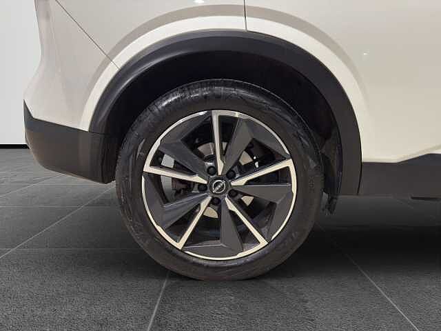 Nissan Qashqai Qashqai 1.3 mhev Tekna 2wd 158cv xtronic