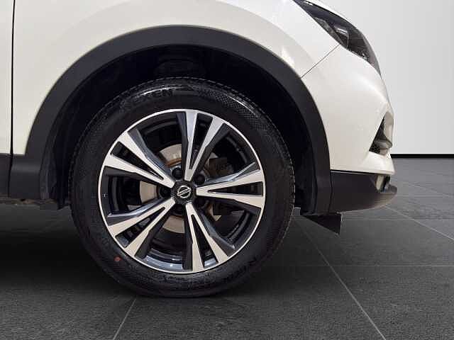 Nissan Qashqai Qashqai 1.3 dig-t Acenta Premium 140cv