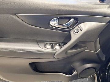 Nissan Qashqai Qashqai 1.5 dCi 115 CV N-Connecta black