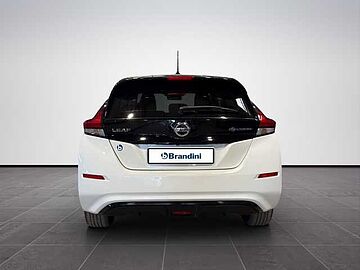 Nissan Leaf Leaf e+ N-Connecta 62kWh 217cv white