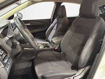 Nissan Qashqai Qashqai 1.3 mhev Tekna 2wd 140cv white