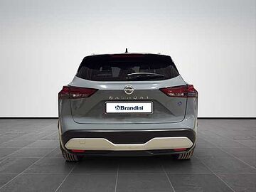 Nissan Qashqai Qashqai 1.3 mhev Tekna 2wd 140cv grey