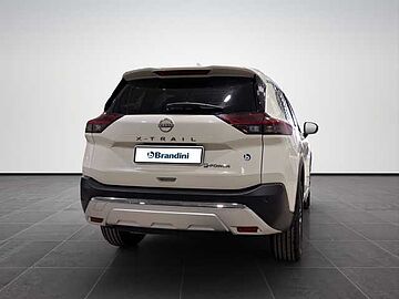 Nissan X-Trail X-Trail 1.5 e-power Tekna 2wd auto white