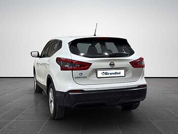 Nissan Qashqai qashqai 1.5 dci Visia 110cv white