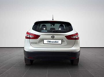 Nissan Qashqai qashqai 1.5 dci Acenta 110cv E6 white