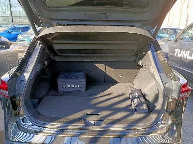 Nissan Qashqai 1.3 Mild Hybrid 158cv Tekna+ 2WD Xtronic 1.3 mhev Tekna+ 2wd 158cv xtronic