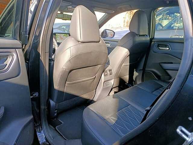 Nissan Qashqai 1.3 Mild Hybrid 158cv Tekna+ 2WD Xtronic 1.3 mhev Tekna+ 2wd 158cv xtronic