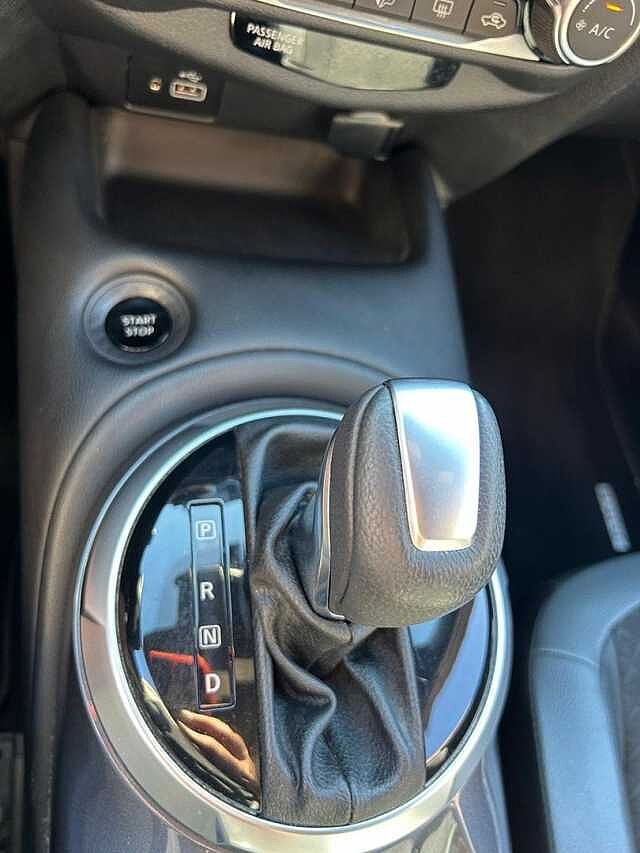 Nissan Juke 1.6 hev N-Connecta