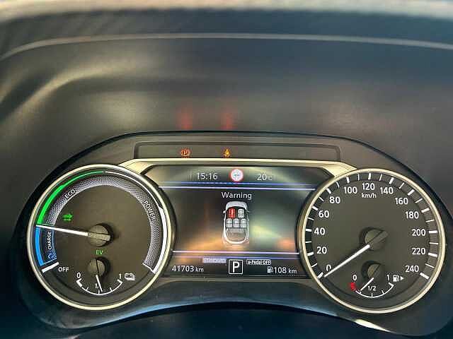 Nissan Juke 1.6 hev N-Connecta