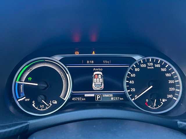 Nissan Juke 1.6 hev N-Connecta