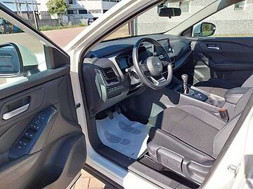 Nissan Qashqai 1.3 mhev Acenta 2wd 140cv Bianco