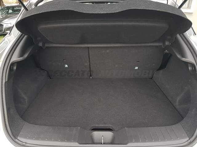 Nissan Juke 1.0 dig-t N-Connecta 114cv dct