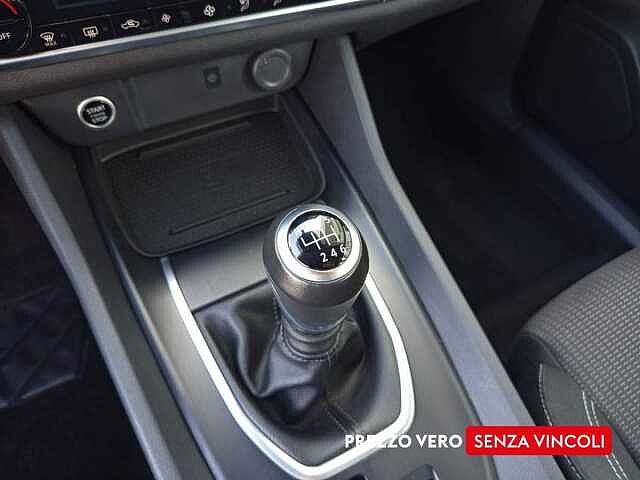 Nissan Qashqai 1.3 mhev Acenta 2wd 140cv