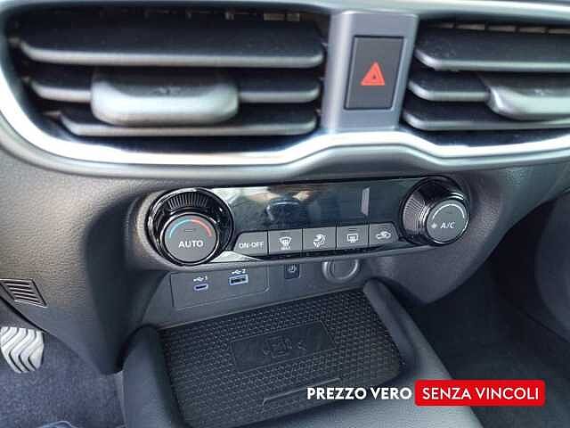 Nissan Juke 1.0 dig-t N-Connecta 114cv