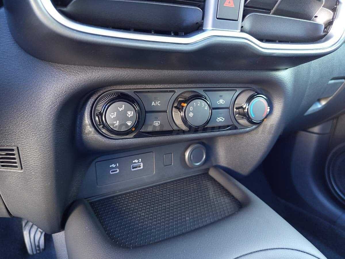Nissan Juke 1.0 dig-t Acenta 114cv