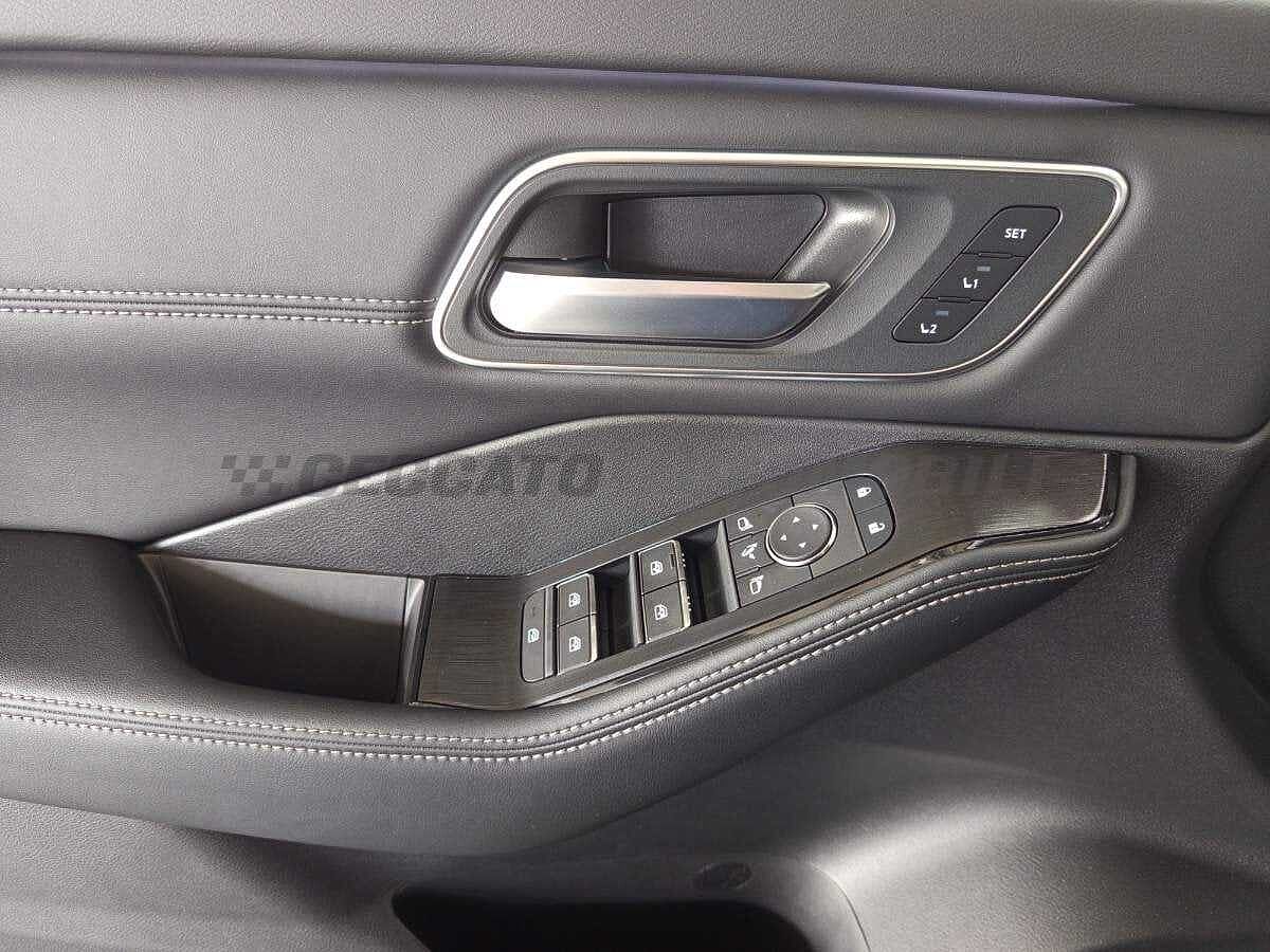 Nissan X-Trail 1.5 e-power Tekna 2wd auto