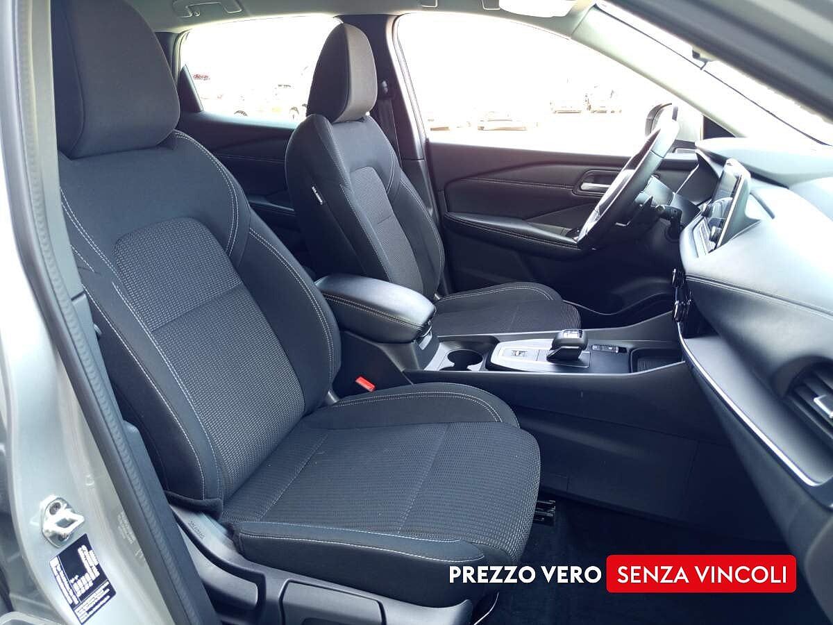 Nissan Qashqai 1.3 mhev Business 2wd 158cv xtronic