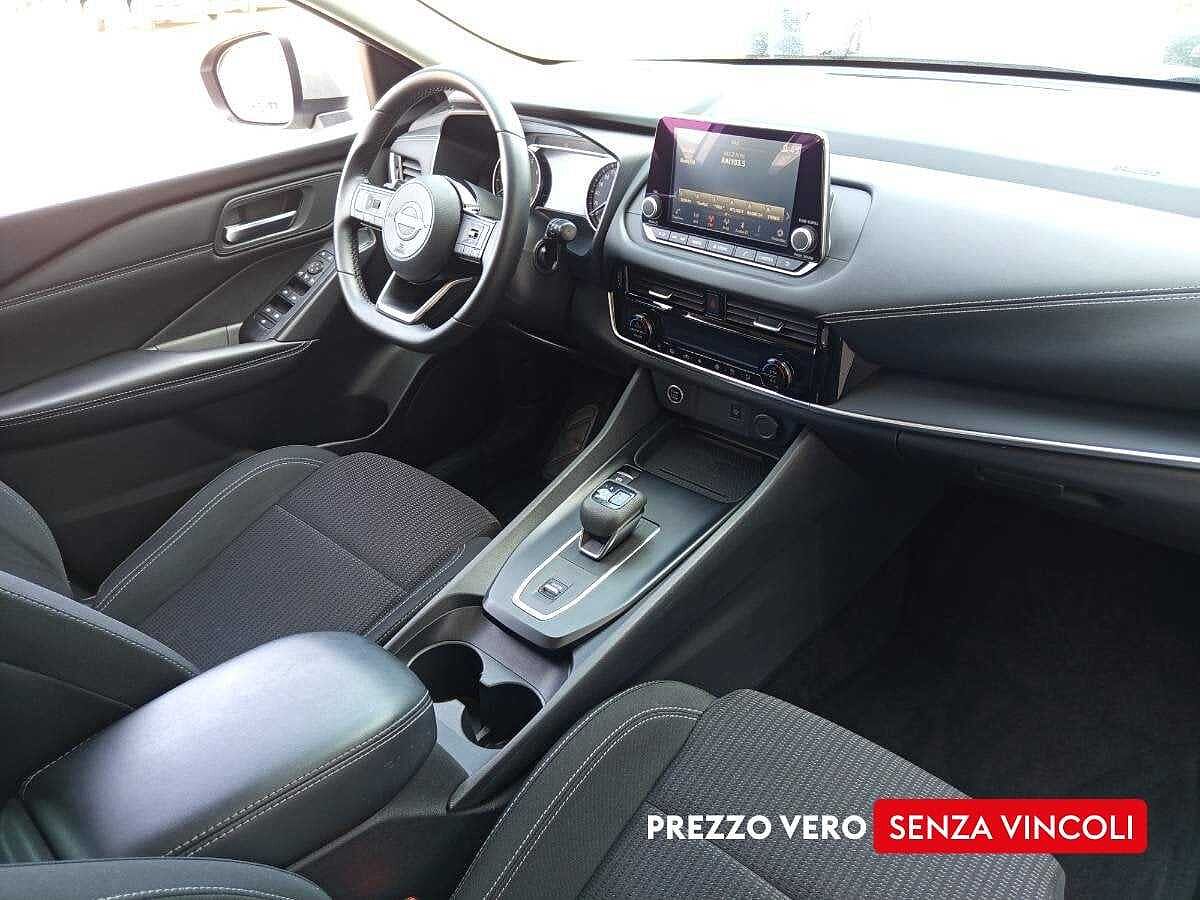 Nissan Qashqai 1.3 mhev Business 2wd 158cv xtronic