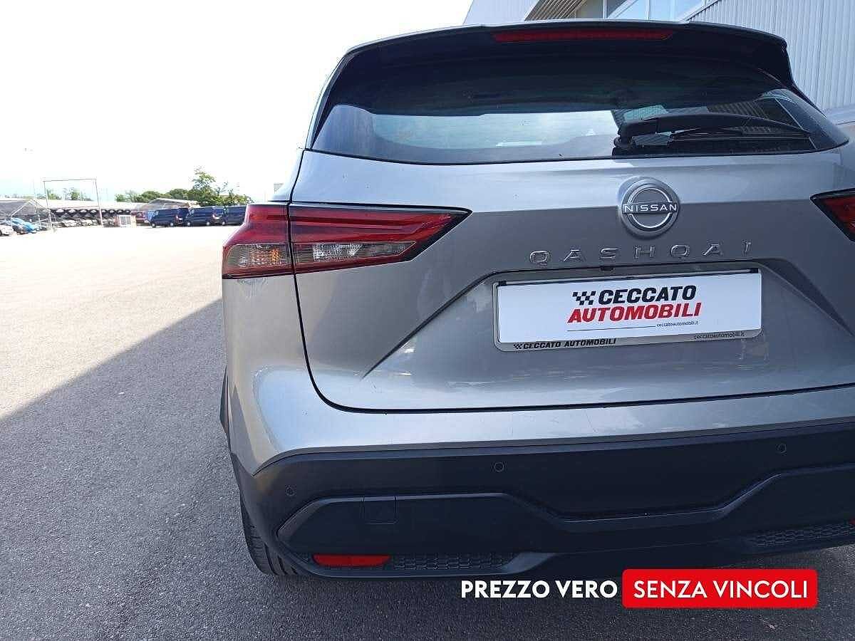 Nissan Qashqai 1.3 mhev Business 2wd 158cv xtronic