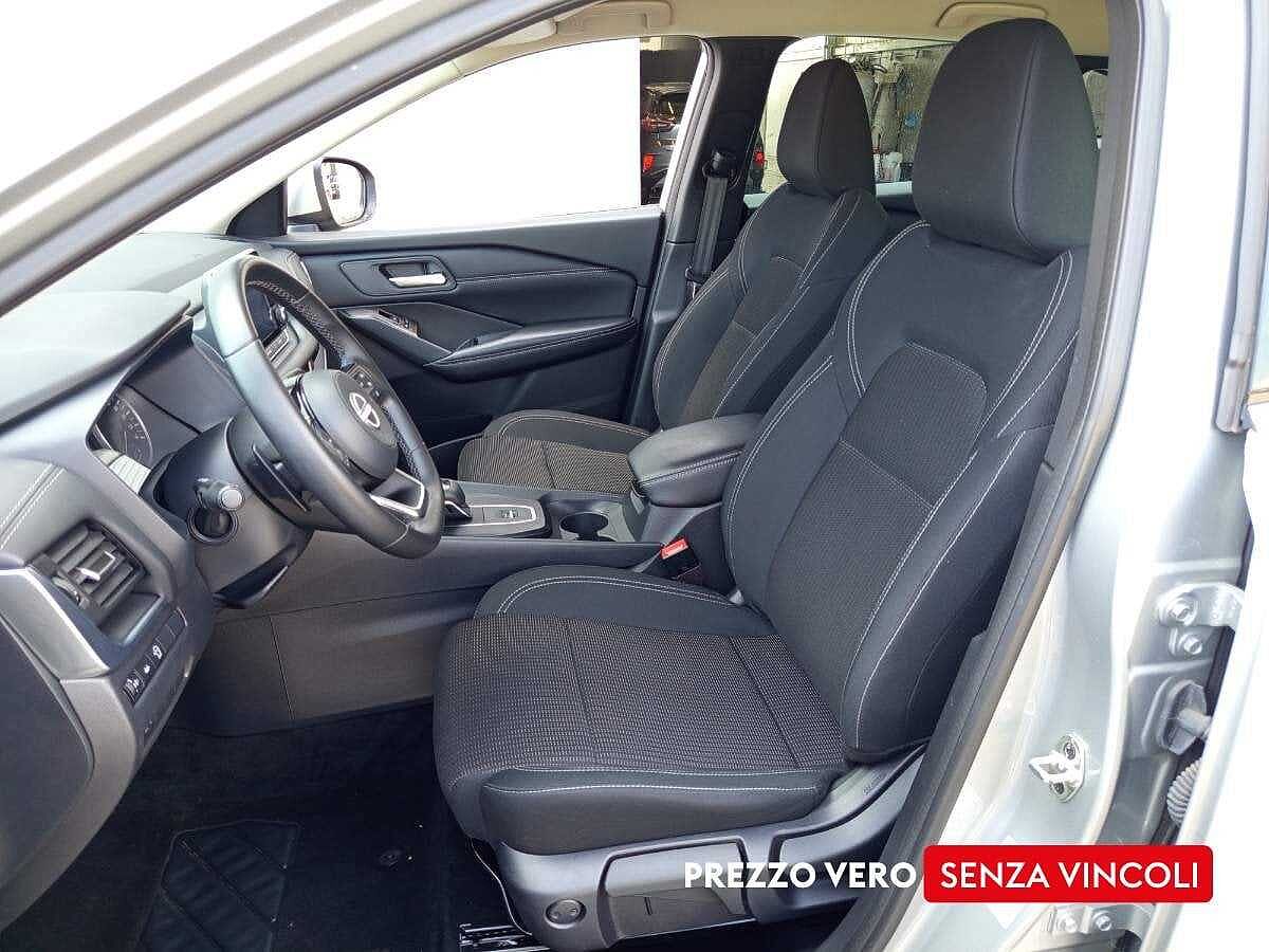 Nissan Qashqai 1.3 mhev Business 2wd 158cv xtronic