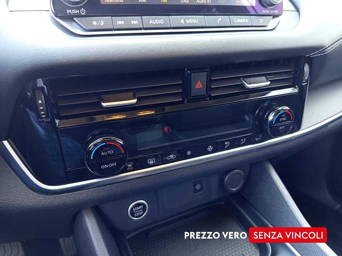 Nissan Qashqai 1.3 mhev Business 2wd 158cv xtronic