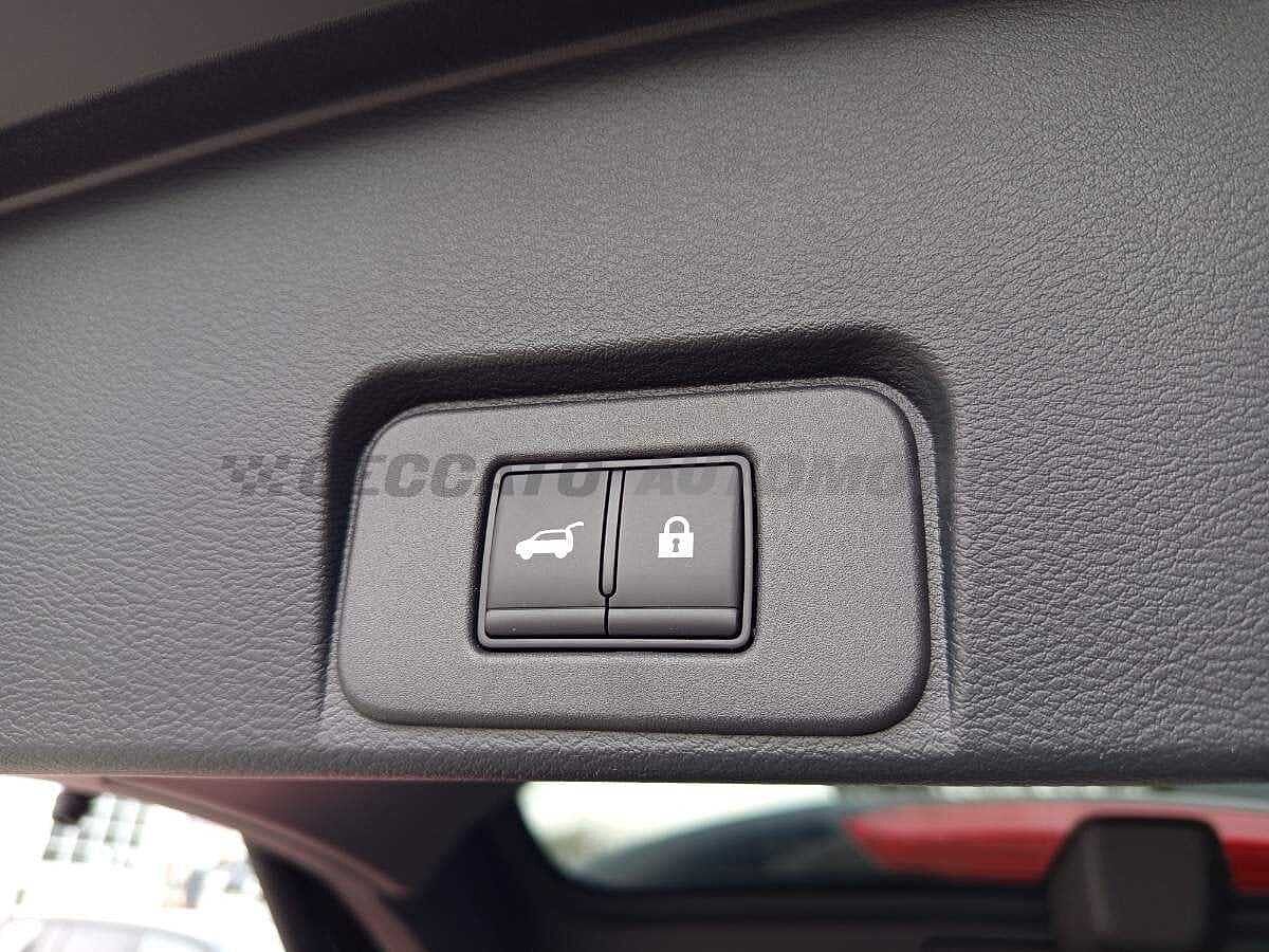 Nissan X-Trail 1.5 e-power Tekna 2wd auto