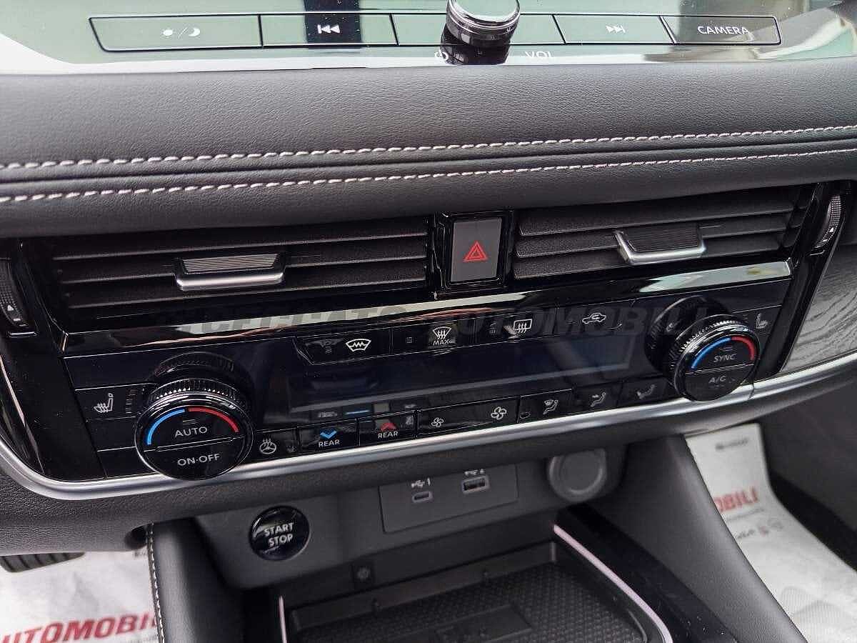 Nissan X-Trail 1.5 e-power Tekna 2wd auto