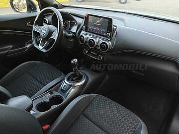 Nissan Juke 1.0 dig-t N-Connecta 114cv Nero