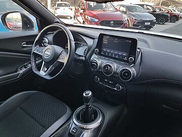 Nissan Juke 1.0 dig-t N-Connecta 114cv Bianco