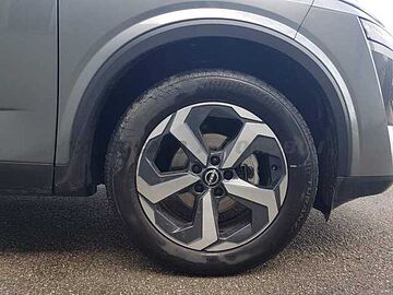 Nissan Qashqai 1.3 mhev N-Connecta 2wd 158cv xtronic Grigio