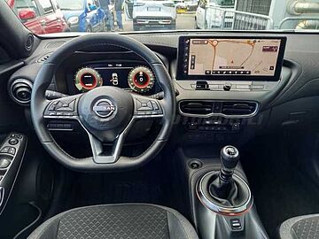 Nissan Juke 1.0 dig-t N-Connecta 114cv Bianco