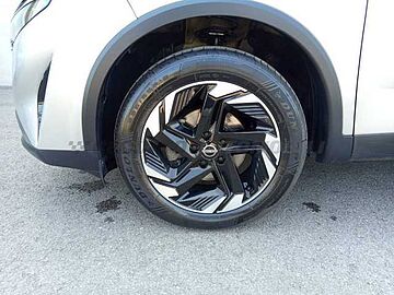 Nissan Qashqai 1.3 mhev N-Connecta 2wd 158cv xtronic Grigio