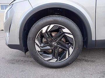 Nissan Qashqai 1.3 mhev N-Connecta 2wd 140cv Grigio