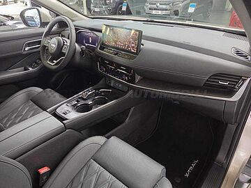 Nissan X-Trail 1.5 e-power Tekna 2wd auto Beige